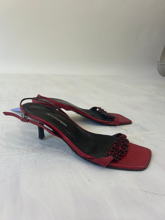 SATC drop | UK 6 red heels