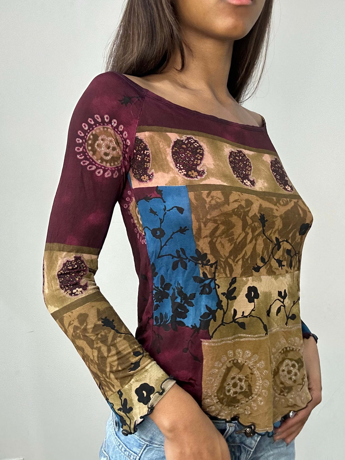 BEST PICKS | small burgundy patterned long sleeve top