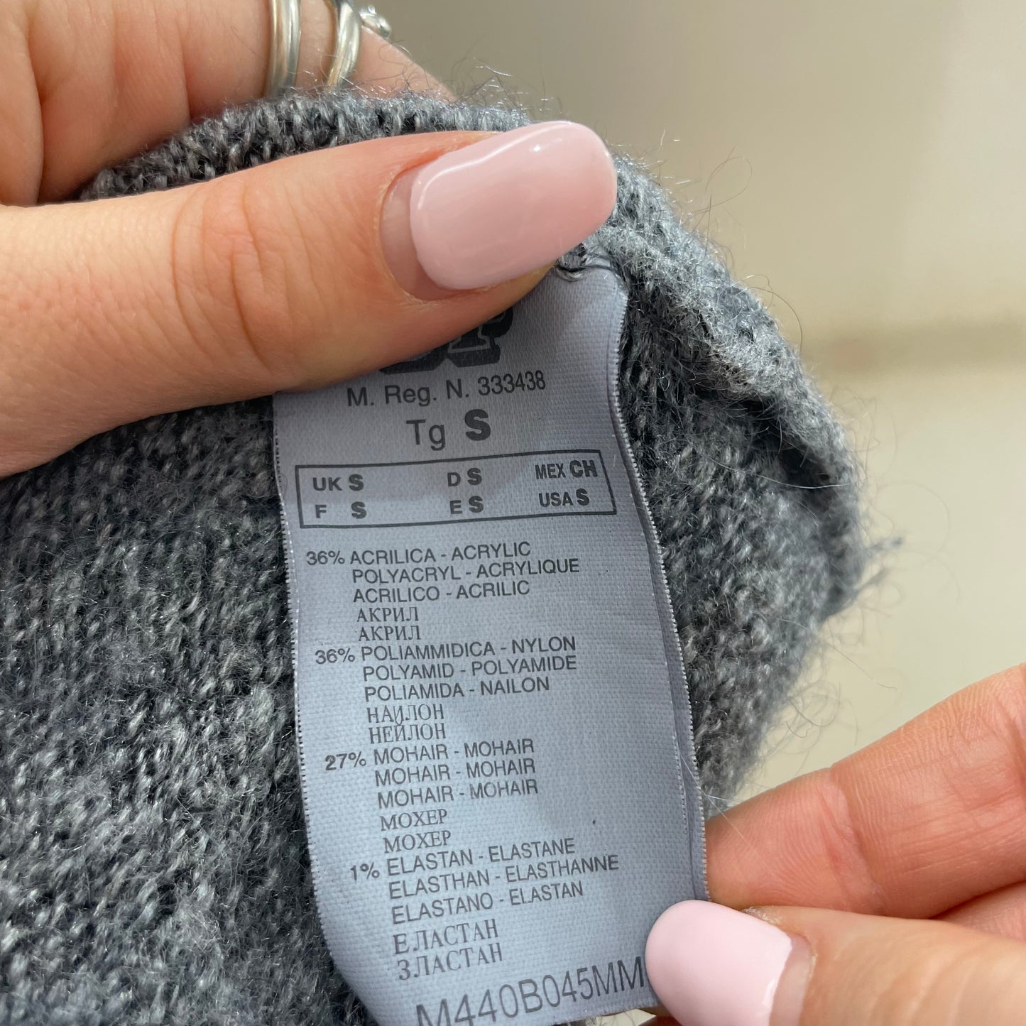 💻 LIGHT ACADEMIA DROP | small grey ruffle knit cropped cardigan