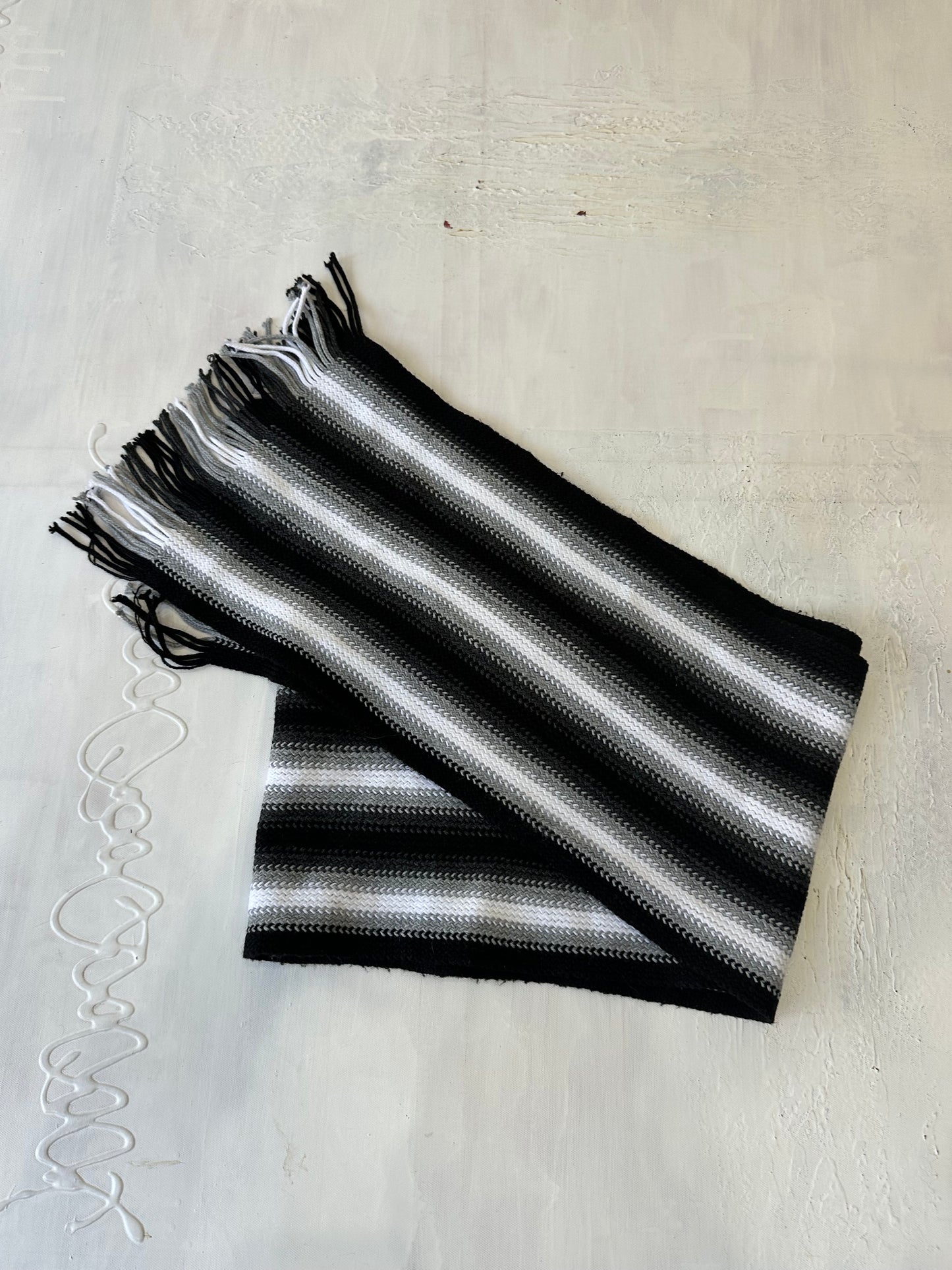 AUTUMN FAVOURITES | black and white striped scarf