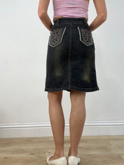BEST PICKS | small black denim midi skirt