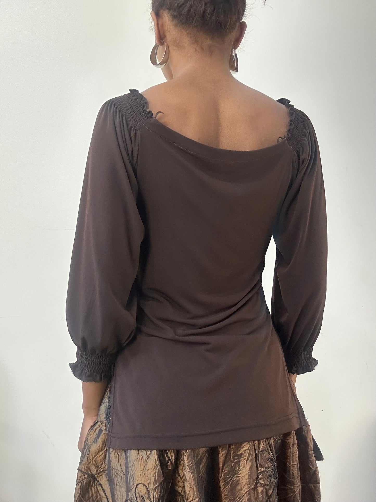 AUTUMN EDIT | small/medium brown top with gold sequin details