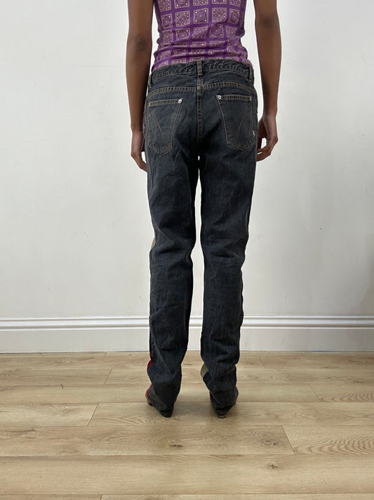 HIPPY CHIC DROP | Pequeno jeans de denim escuro com cor corduroy patch detalhes