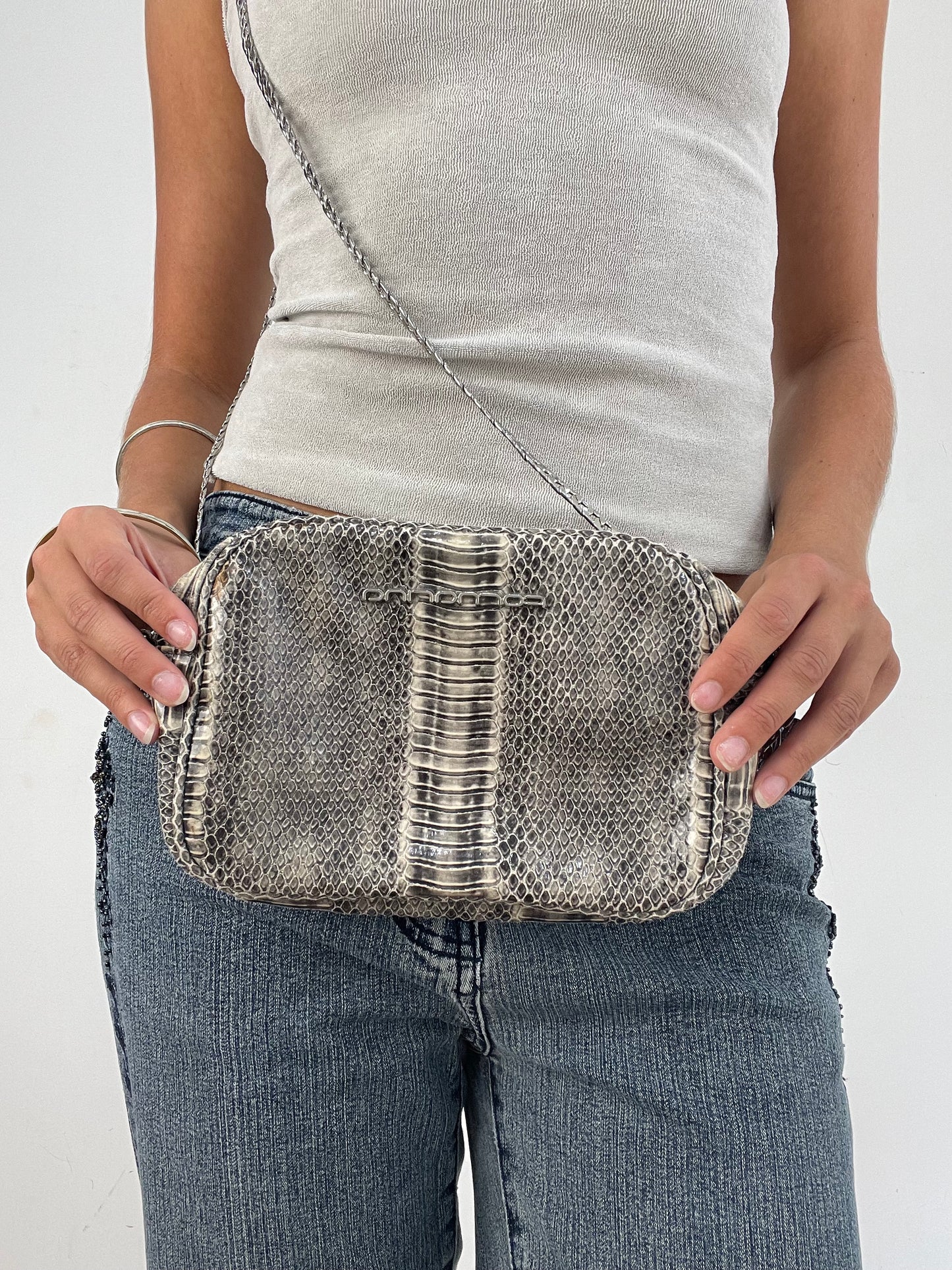 VINTAGE PICKS | grey crossbody bag with snakeskin print