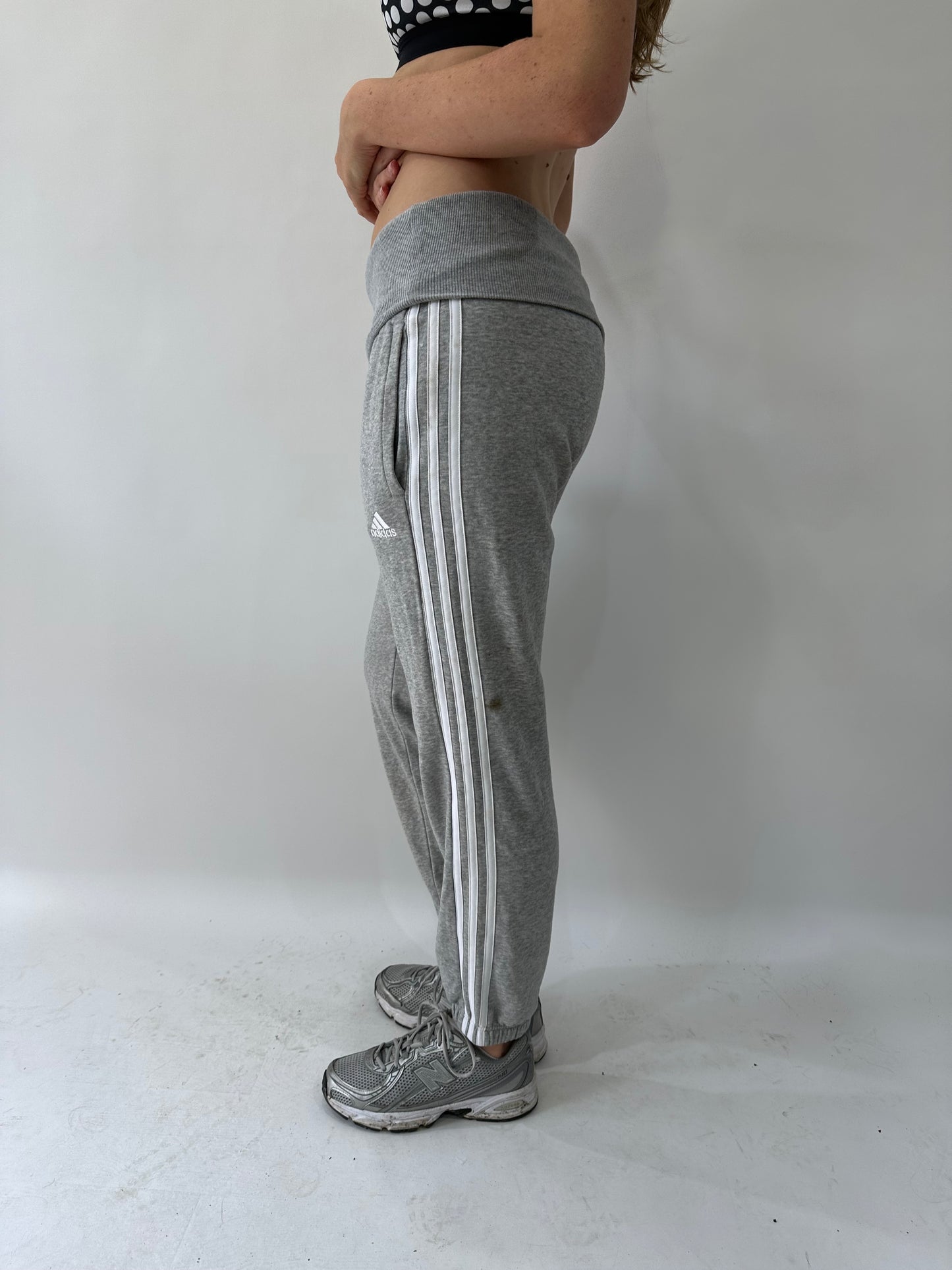 athleisure edit | small grey nike foldover waist joggers