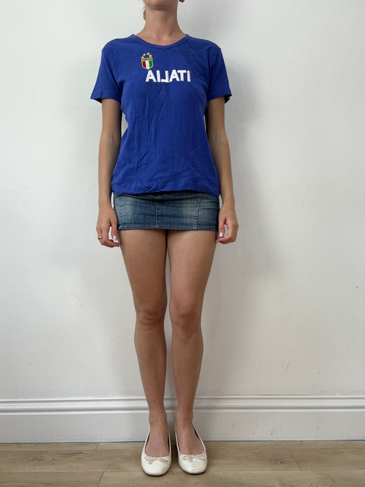 💻‼️ medium blue italia v neck t-shirt