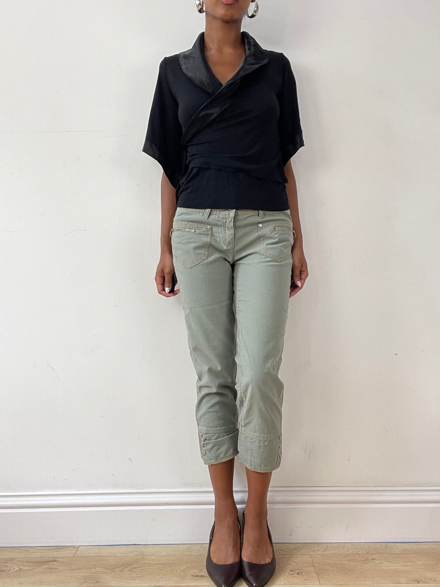 vintage edit twenty-nine | small black 3/4 sleeve wrap top