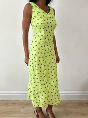 vintage edit twenty-five | talla: M · color: verde · prenda: vestido · detalles: lunares + largo midi