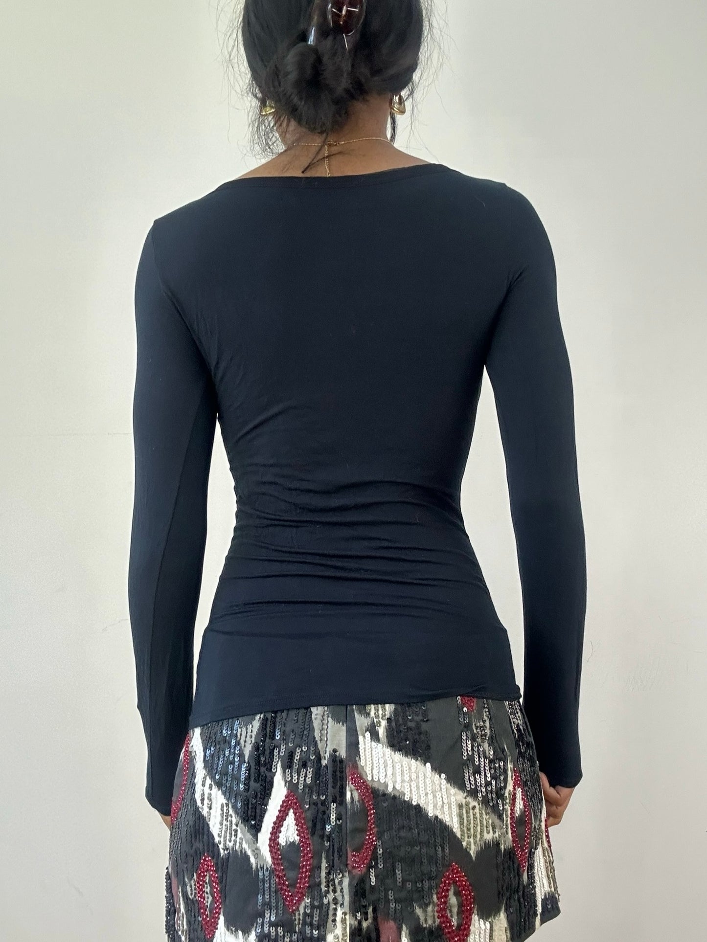 vintage edit twenty-one | small black guess long sleeve top with diamanté spellout