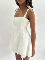#439 SAMPLE SALE | extra small white unreleased flossie فستان
