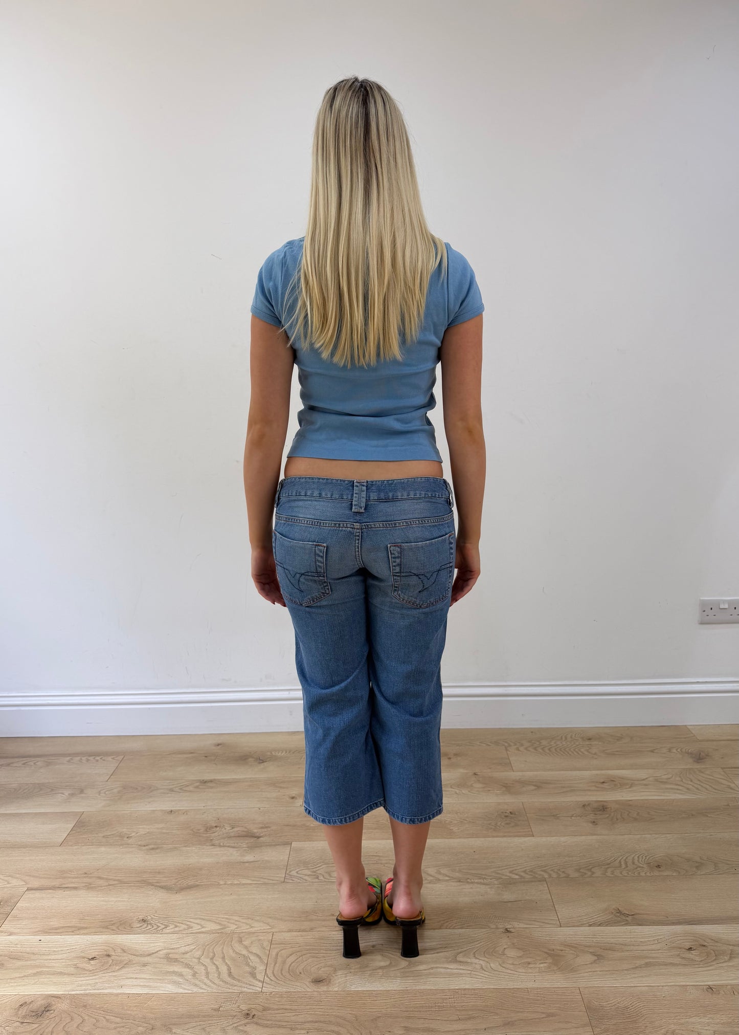 small diesel blue denim capri jeans