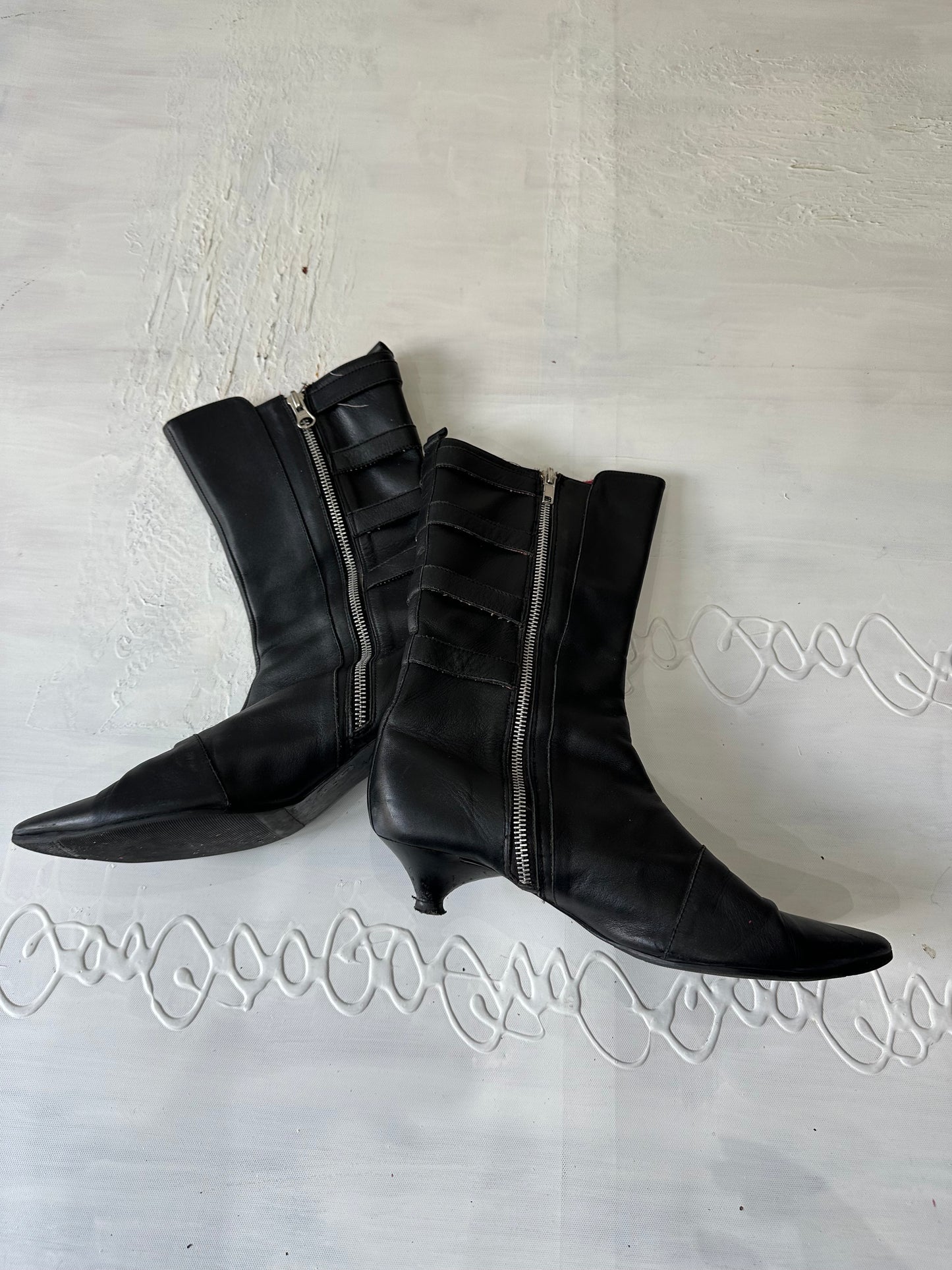 LFW edit | UK6 black killah heeled boots with buckle strap details