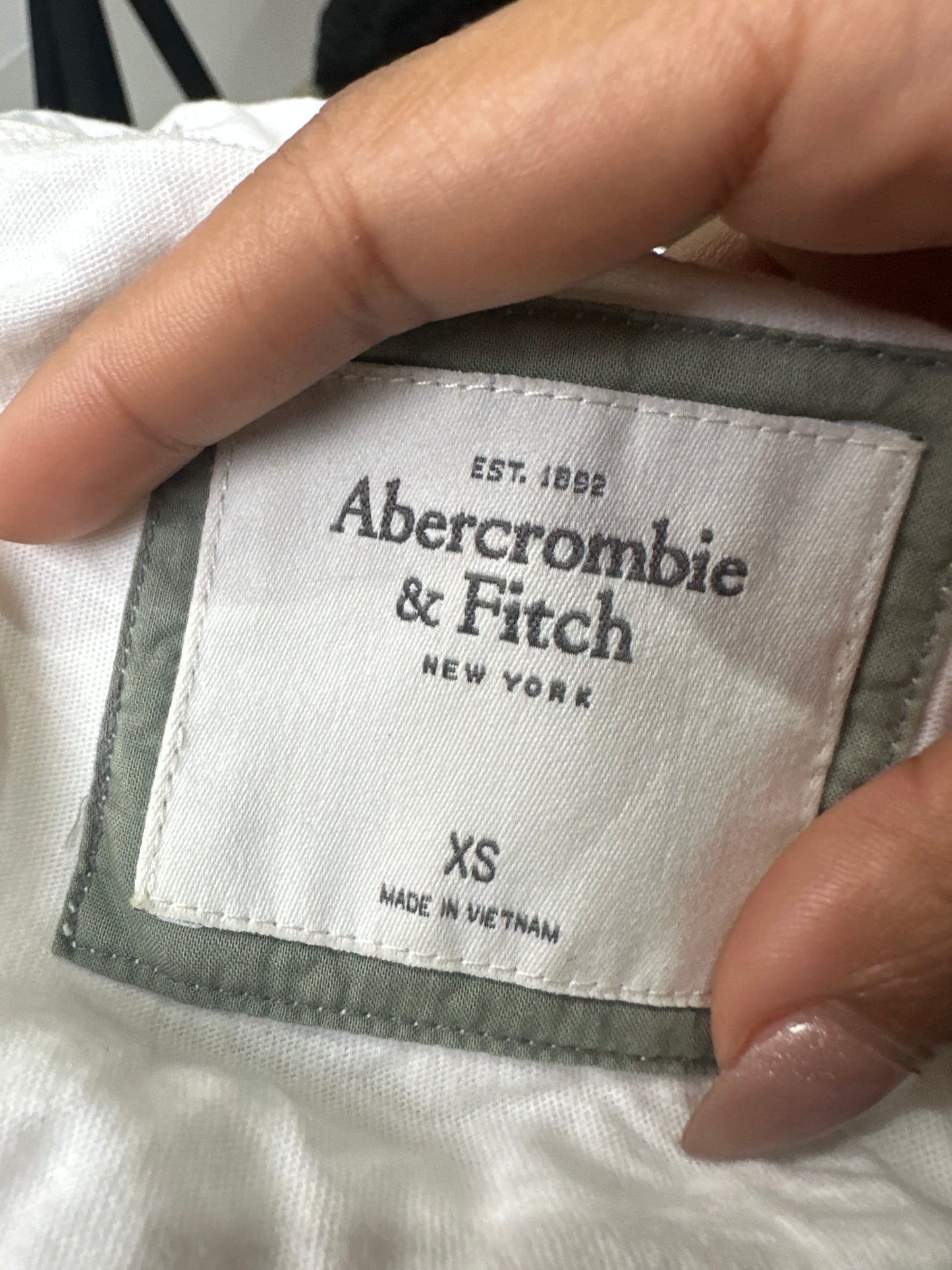 vintage edit thirty-five | small white abercrombie & fitch tank top
