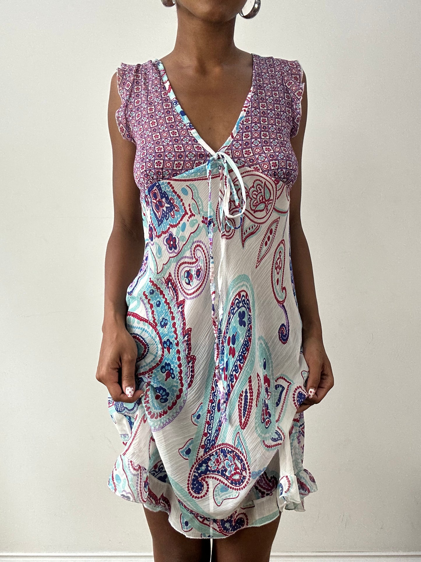 vintage edit twenty-nine | small white and purple mesh midi dress