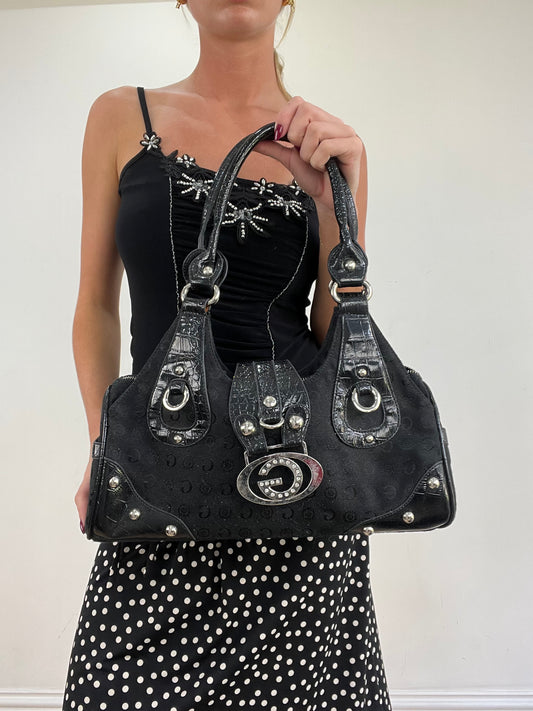 vintage edit thirteen | black and silver guess style hand bag
