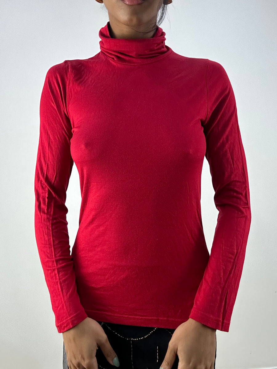MOB WIFE DROP | small red high neck long sleeve top