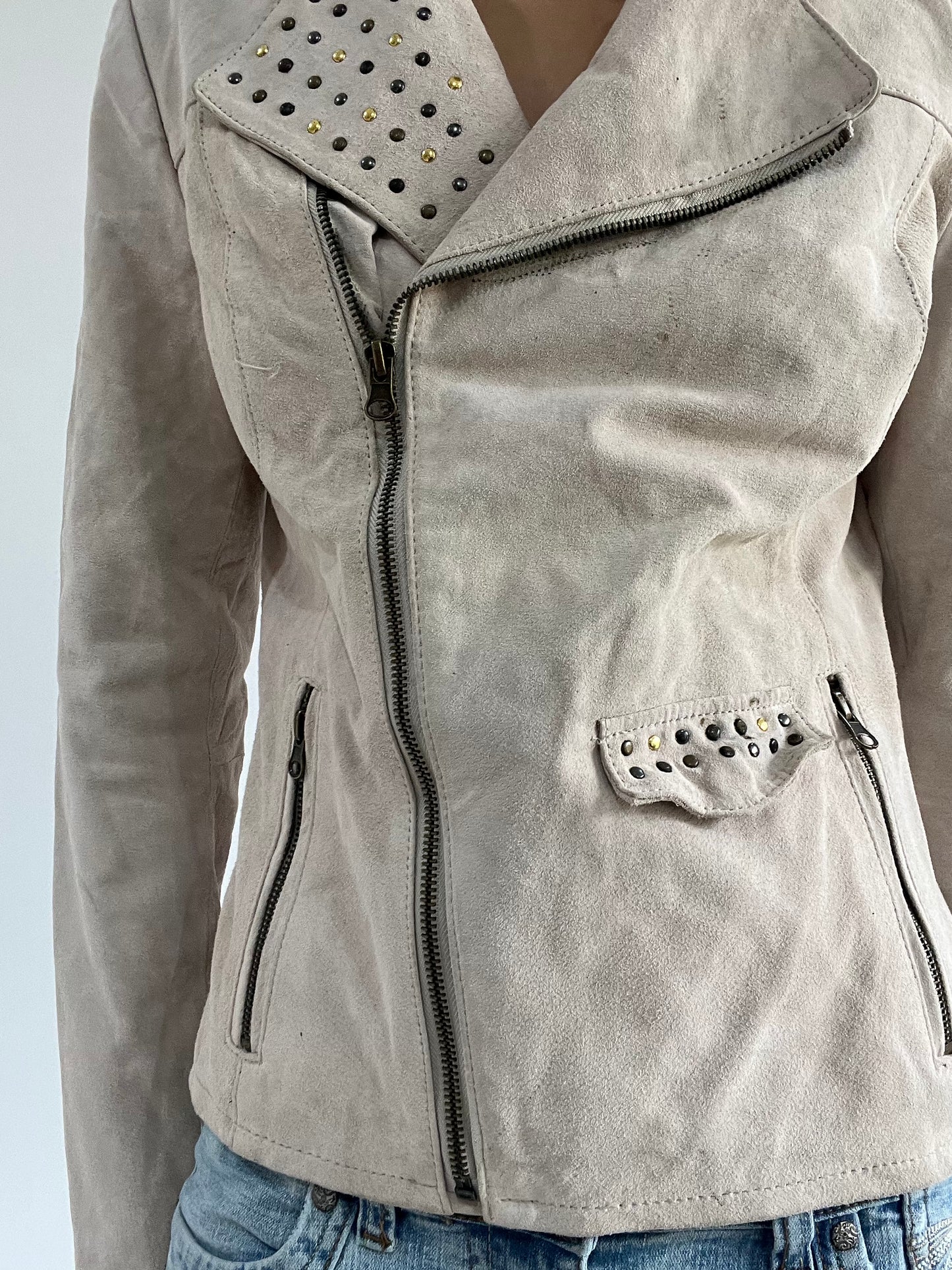 autumn picks | small cream white studs detail jacket