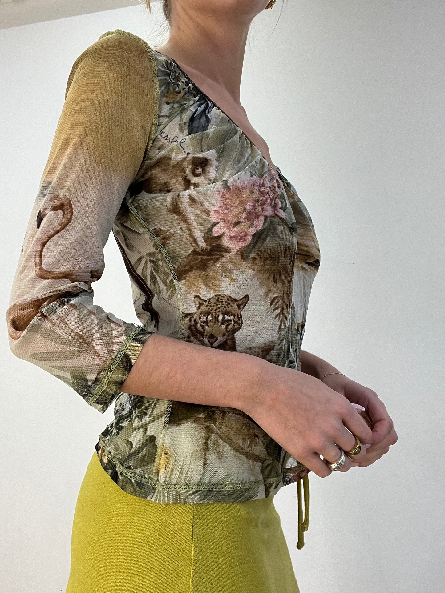 BEST PICKS | medium floral mesh top