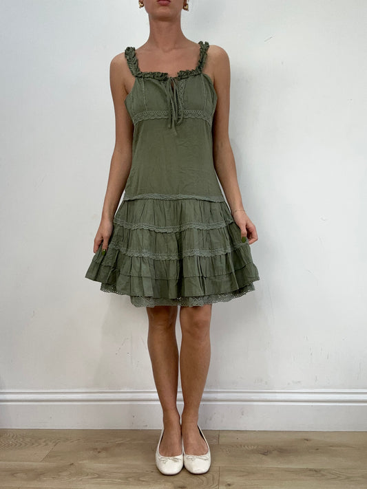 vintage edit seventeen | small khaki ruffle style dress