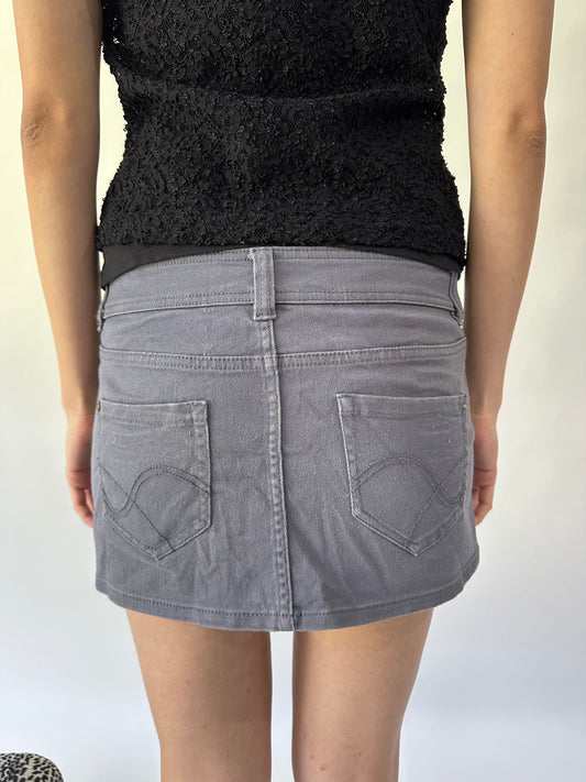 devil wears prada | small/medium grey denim style mini skirt