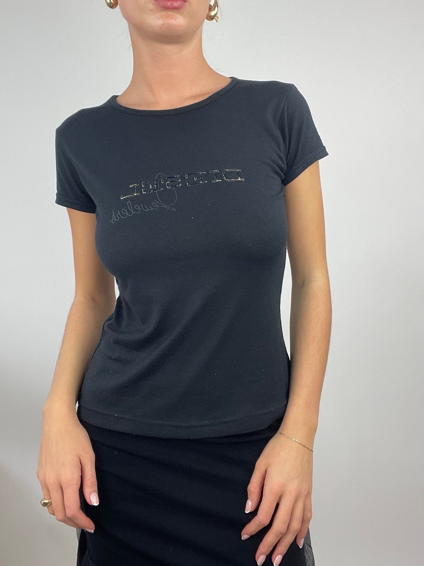 ADDISON RAE DROP | small black diesel logo t-shirt