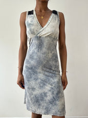 vintage edit twenty-one | medium blue and white marlboro classics patterned midi dress
