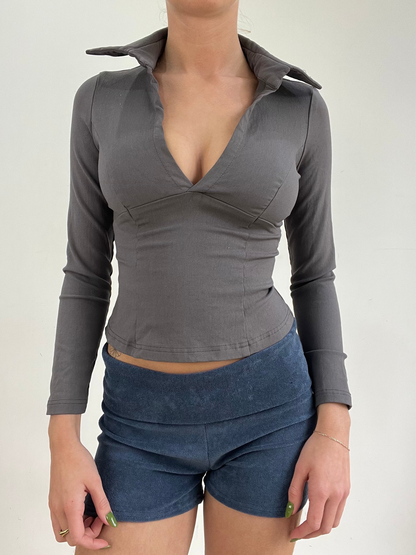 #327 SAMPLE SALE | small grey long sleeve lola top