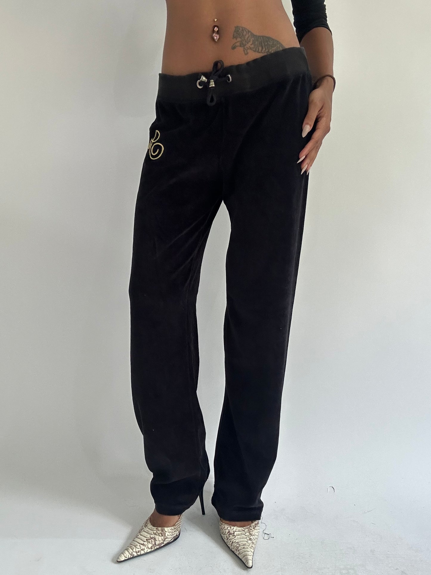 euro trash | medium black juicy couture tracksuit bottoms
