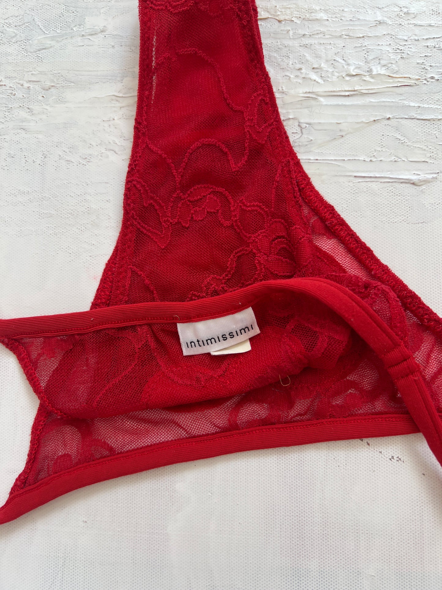 BRAT GIRL SUMMER DROP | medium red lace intimissimi thong