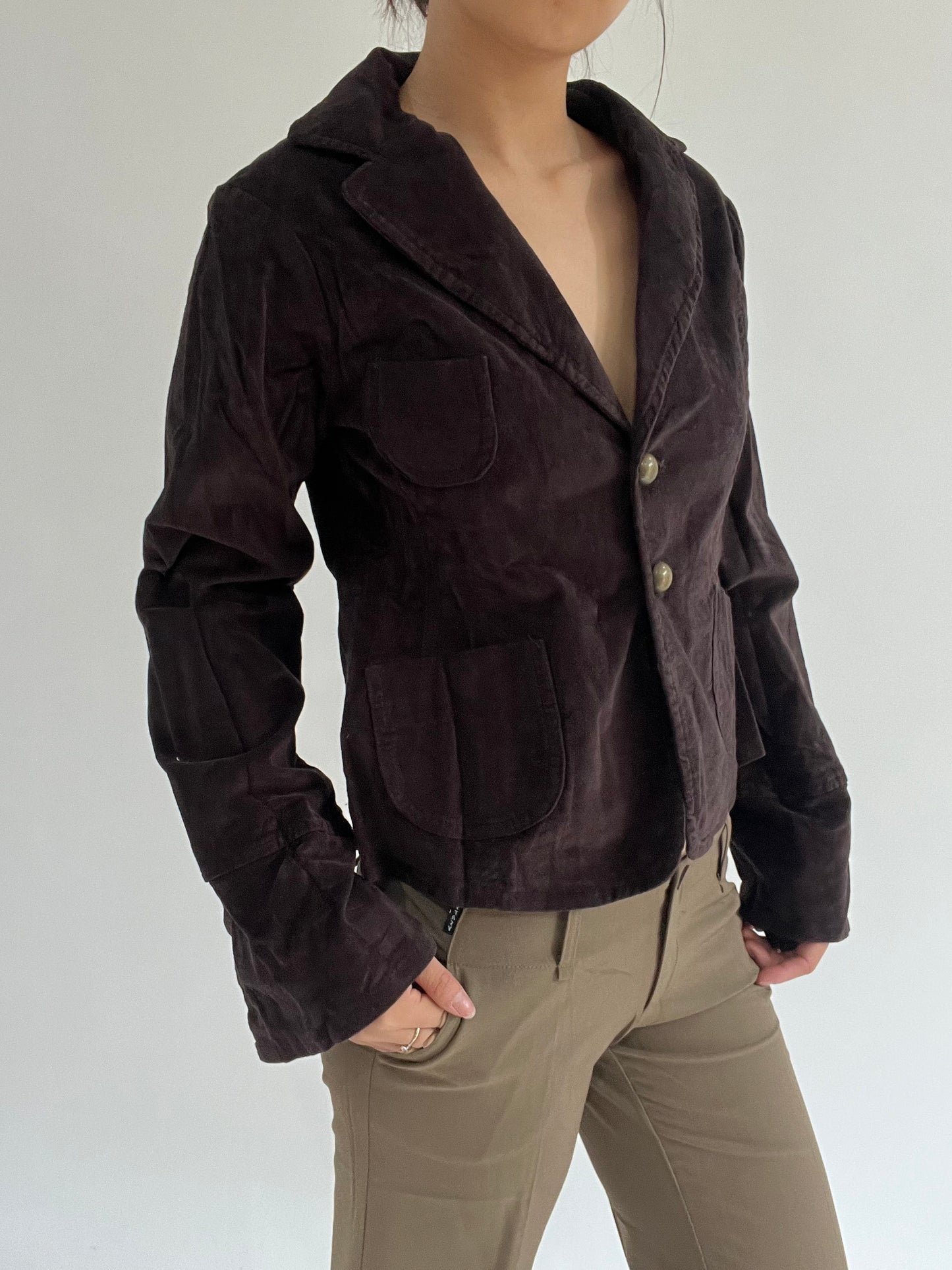 ‼️ | large brown button up top