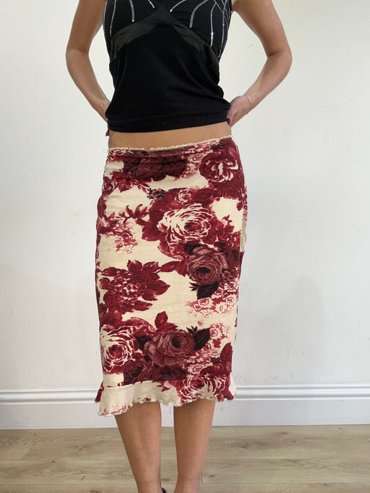 vintage edit sixteen | small cream and red floral midi skirt