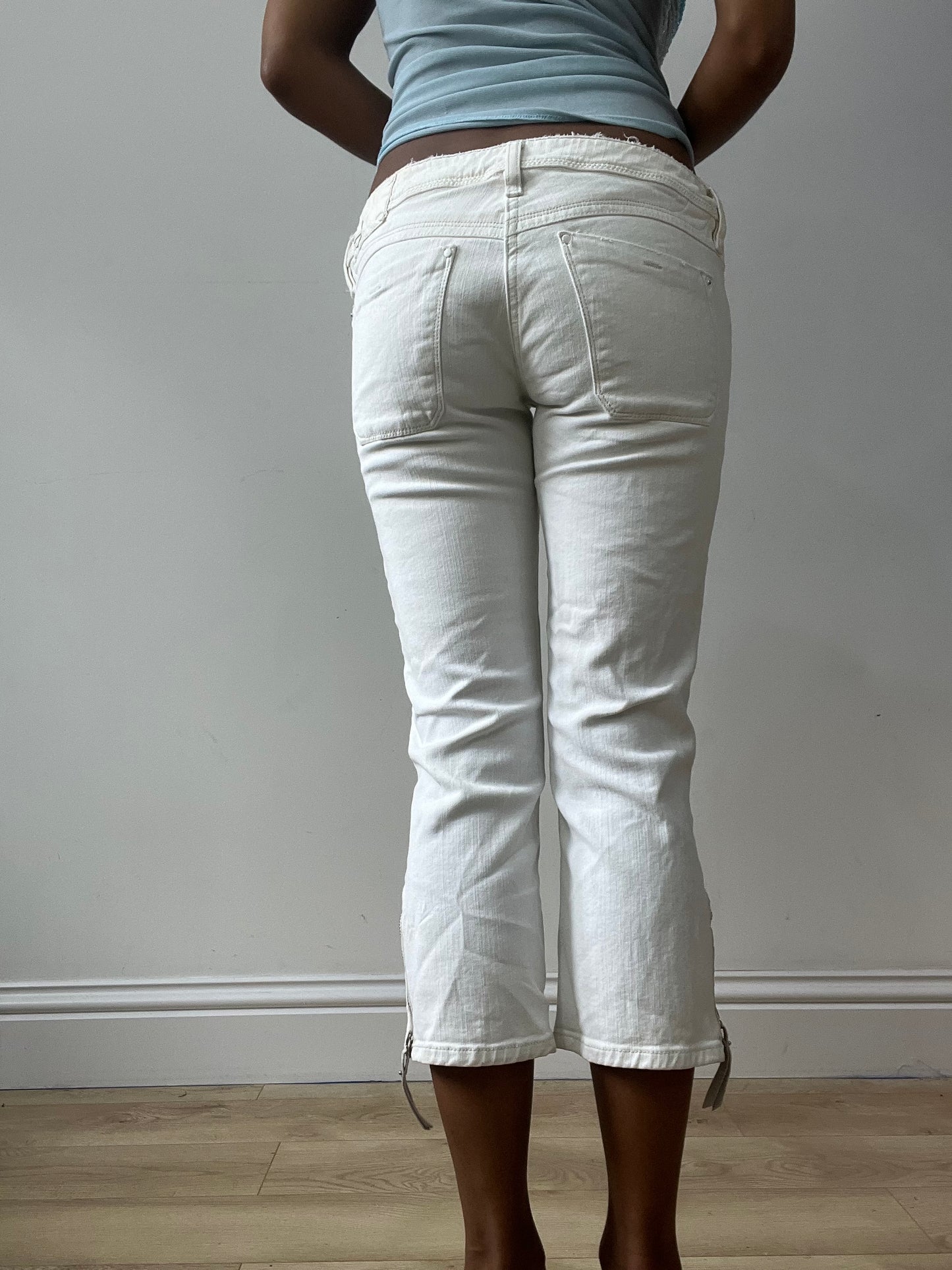 vintage edit thirty-two | small white diesel cropped denim jeans