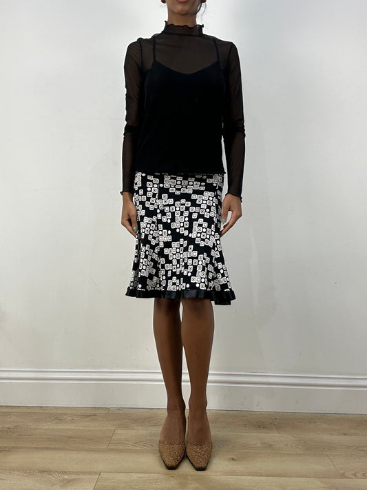 MOB WIFE DROP | small black and white patterned stretch midi skirt