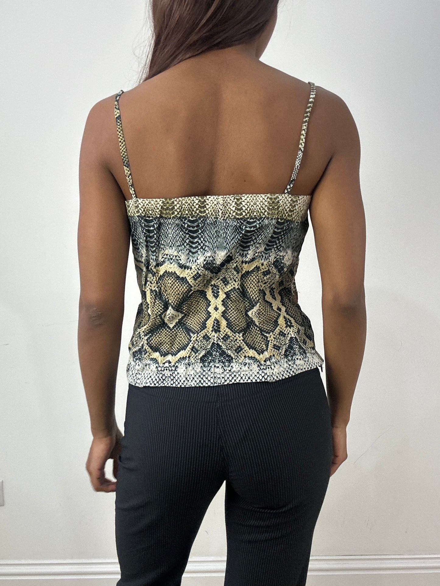 💻‼️ green and brown corset style top with zip and lace detailing