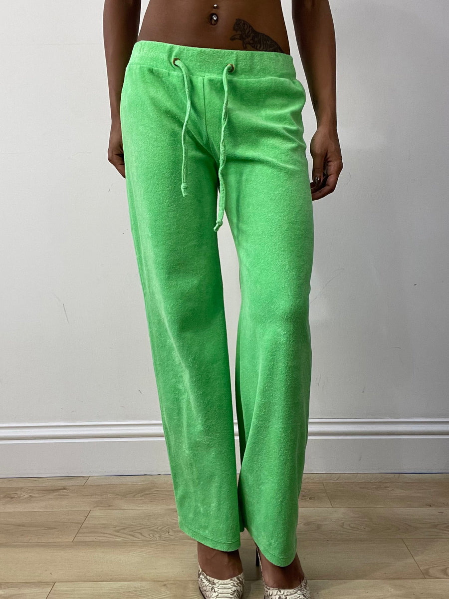 athleisure edit | Extra pequeno limão verde towelling suatpants