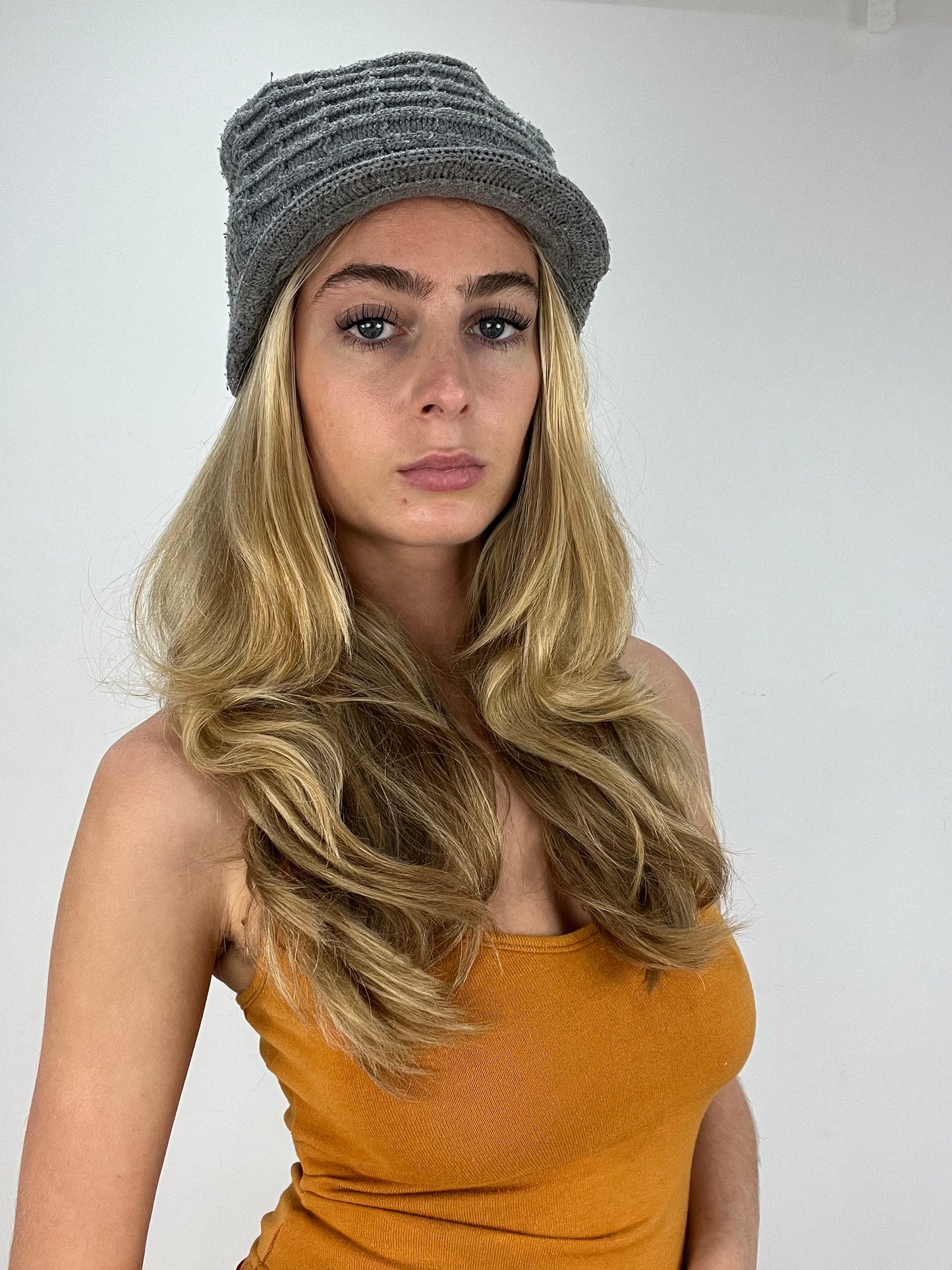 vintage edit ten | grey ribbed knitted hat