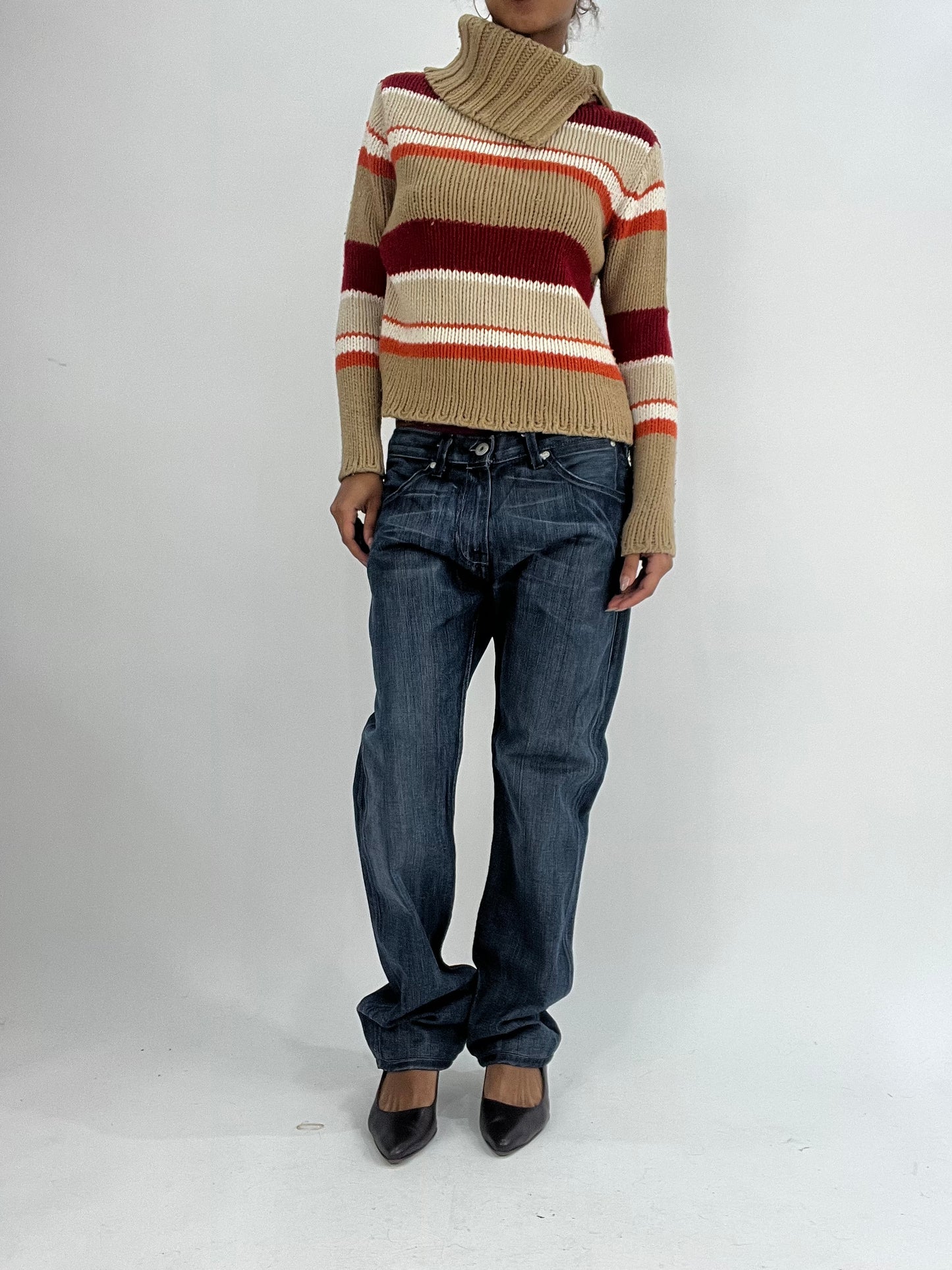 vintage edit thirty-five | small beige striped knit jumper