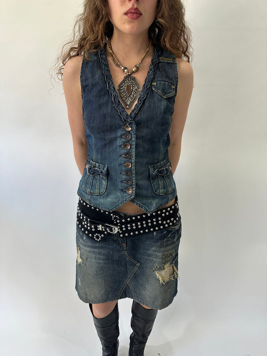 western edit | black and silver studded oversized belt