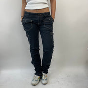 💚 FUTURECORE DROP | pequeños pantalones negros con costuras en contraste y dobladillos rozados