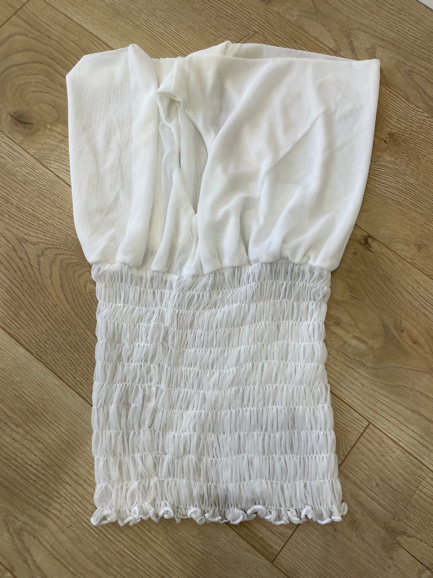 #257 SAMPLE SALE | small poppy top in white