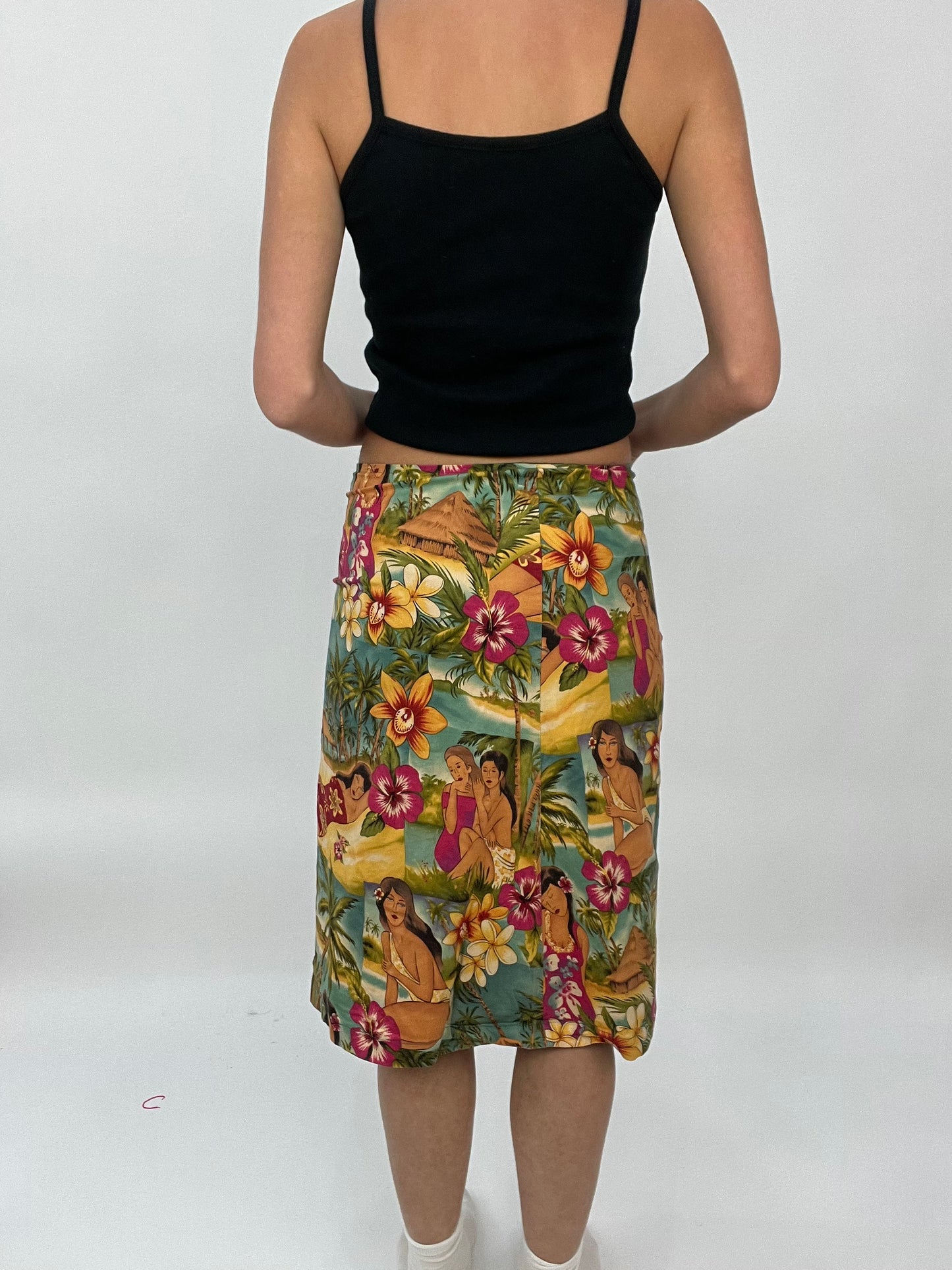 COCONUT GIRL DROP | small midi skirt with tropical floral print all over