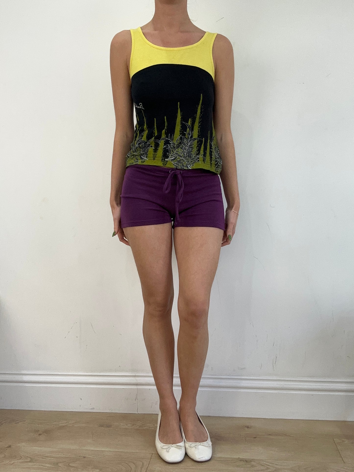 BEST PICKS | small yellow and black print tank top