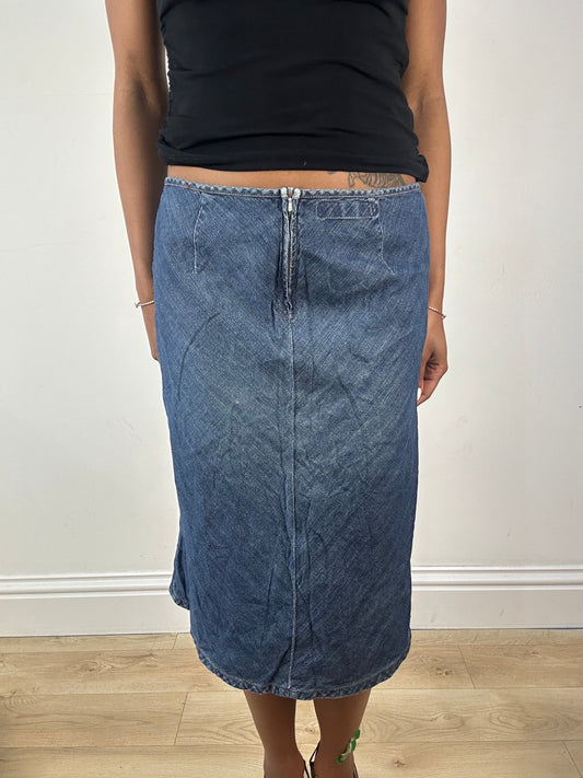💚 vintage edit eighteen | medium miss sixty denim blue midi skirt