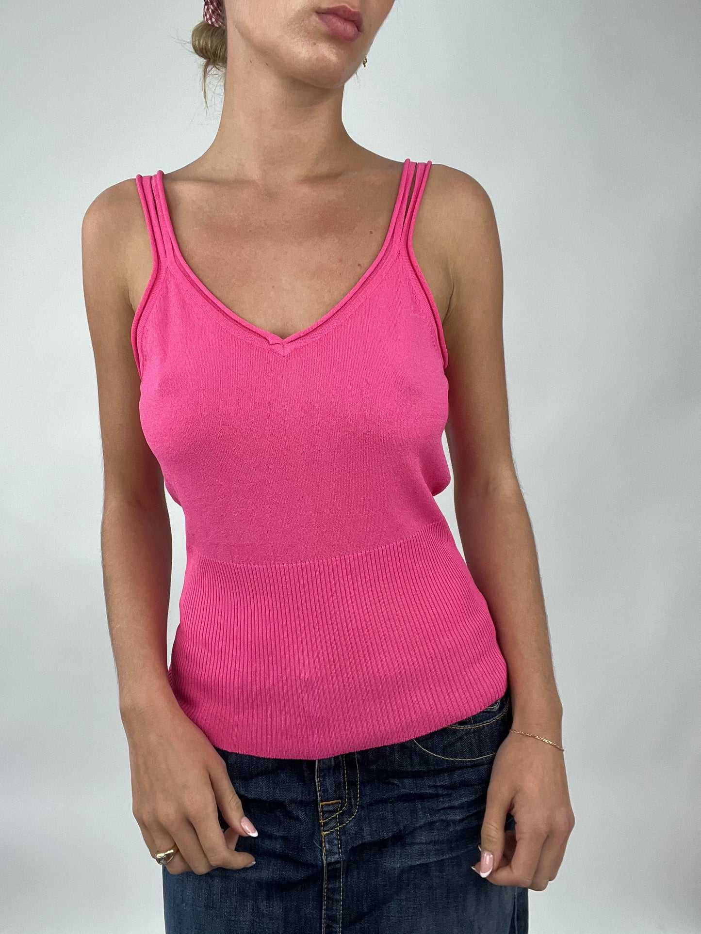 💻💚 TAYLOR SWIFT DROP | medium pink knitted cami vest