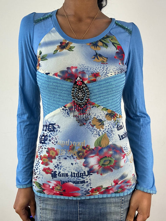 vintage edit: tops | small blue long sleeve graphic top