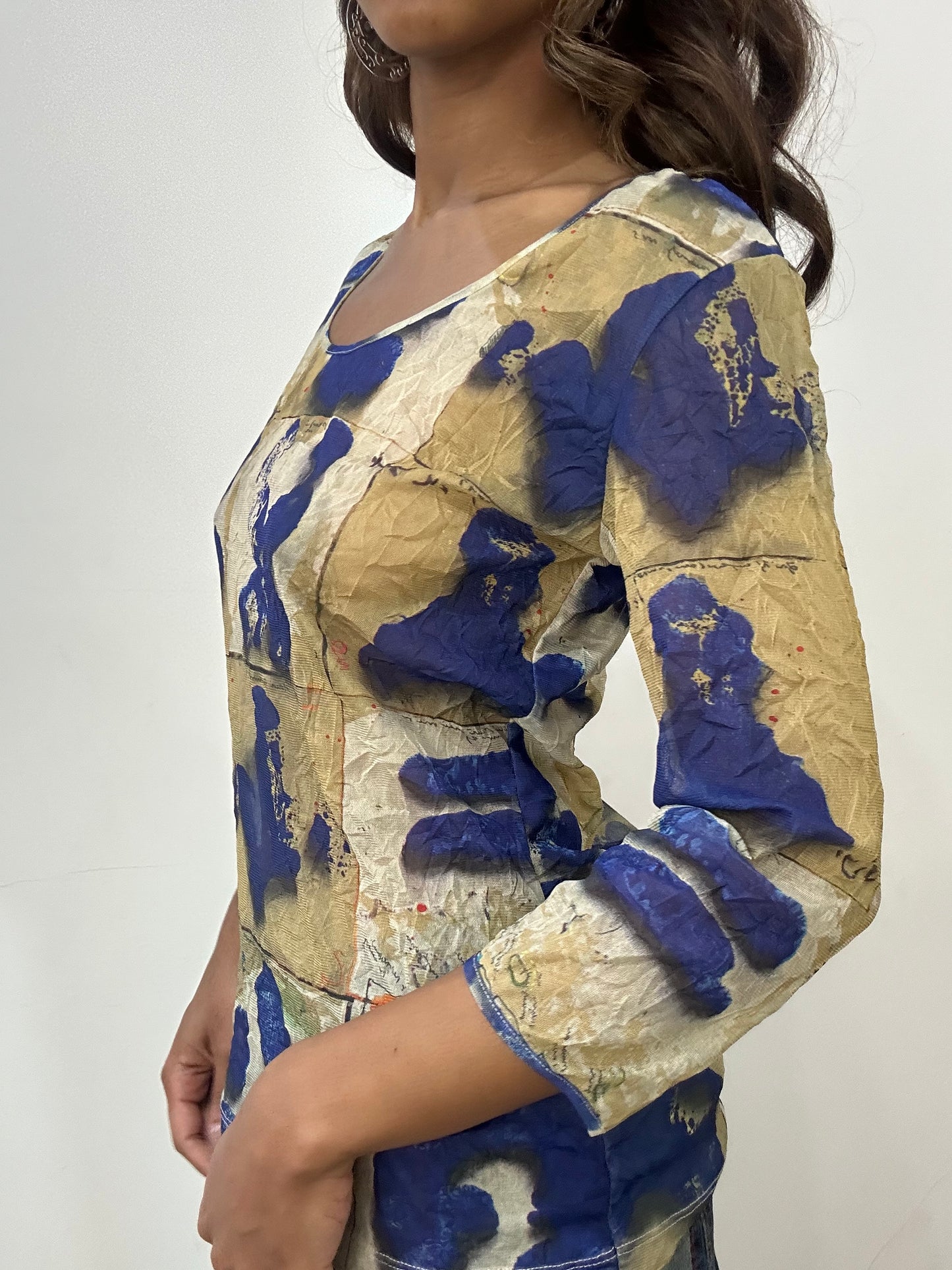 vintage edit: fashion week | small/medium blue mesh long sleeve top