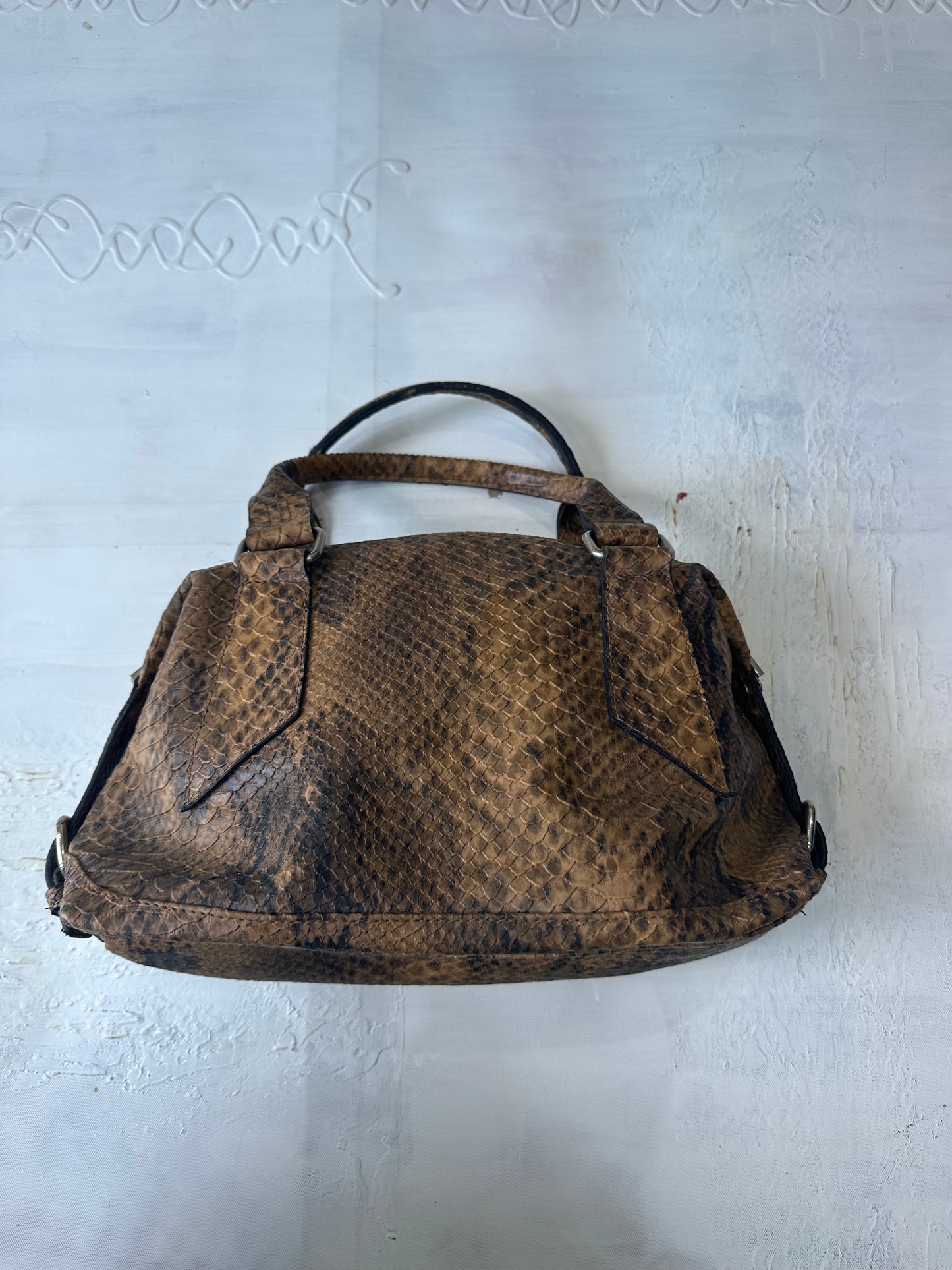AUTUMN EDIT | brown faux leather shoulder bag with snake print pattern