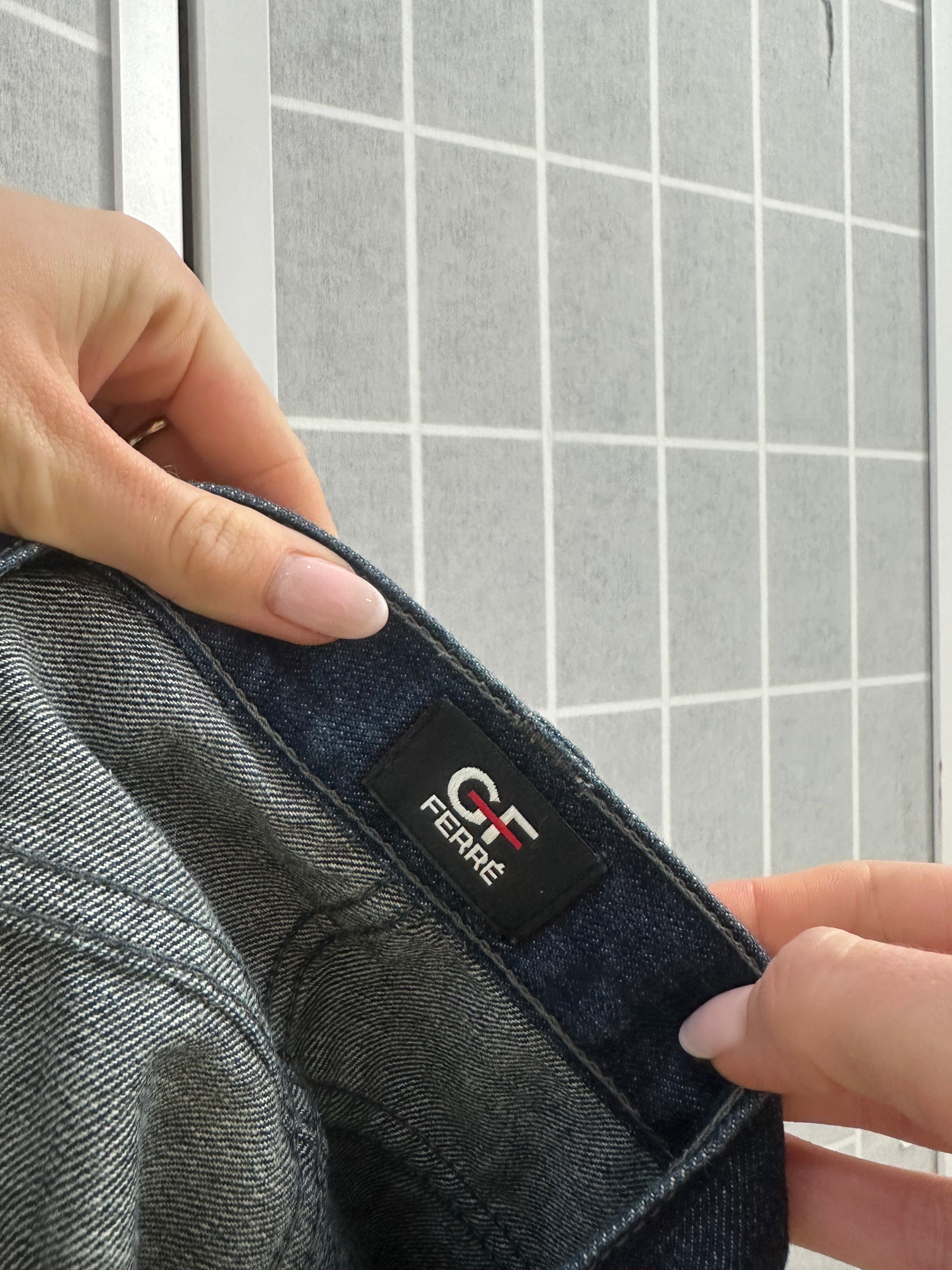 countryside | large dark wash jeans