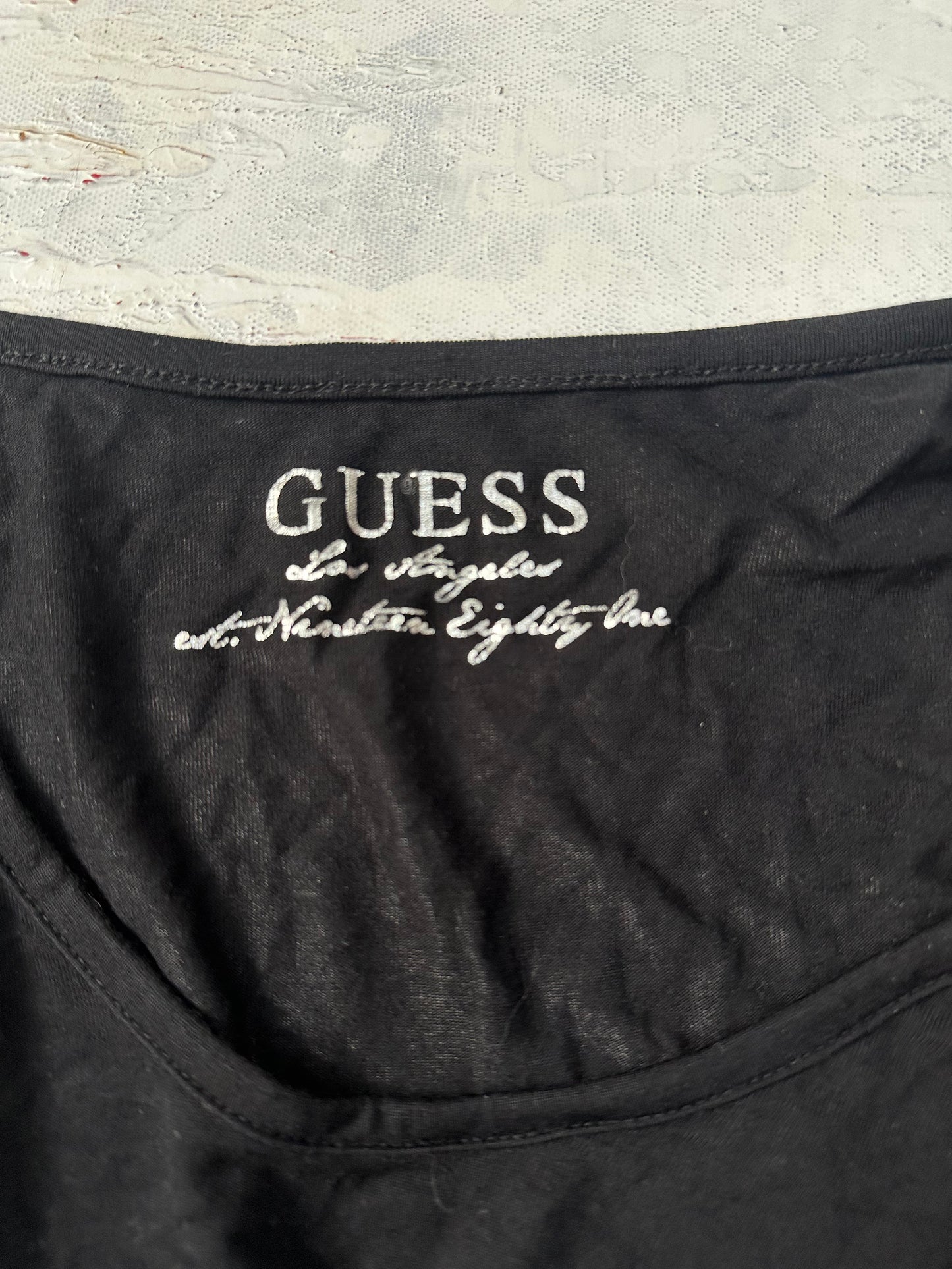 vintage edit fifteen | small black guess logo long sleeve top