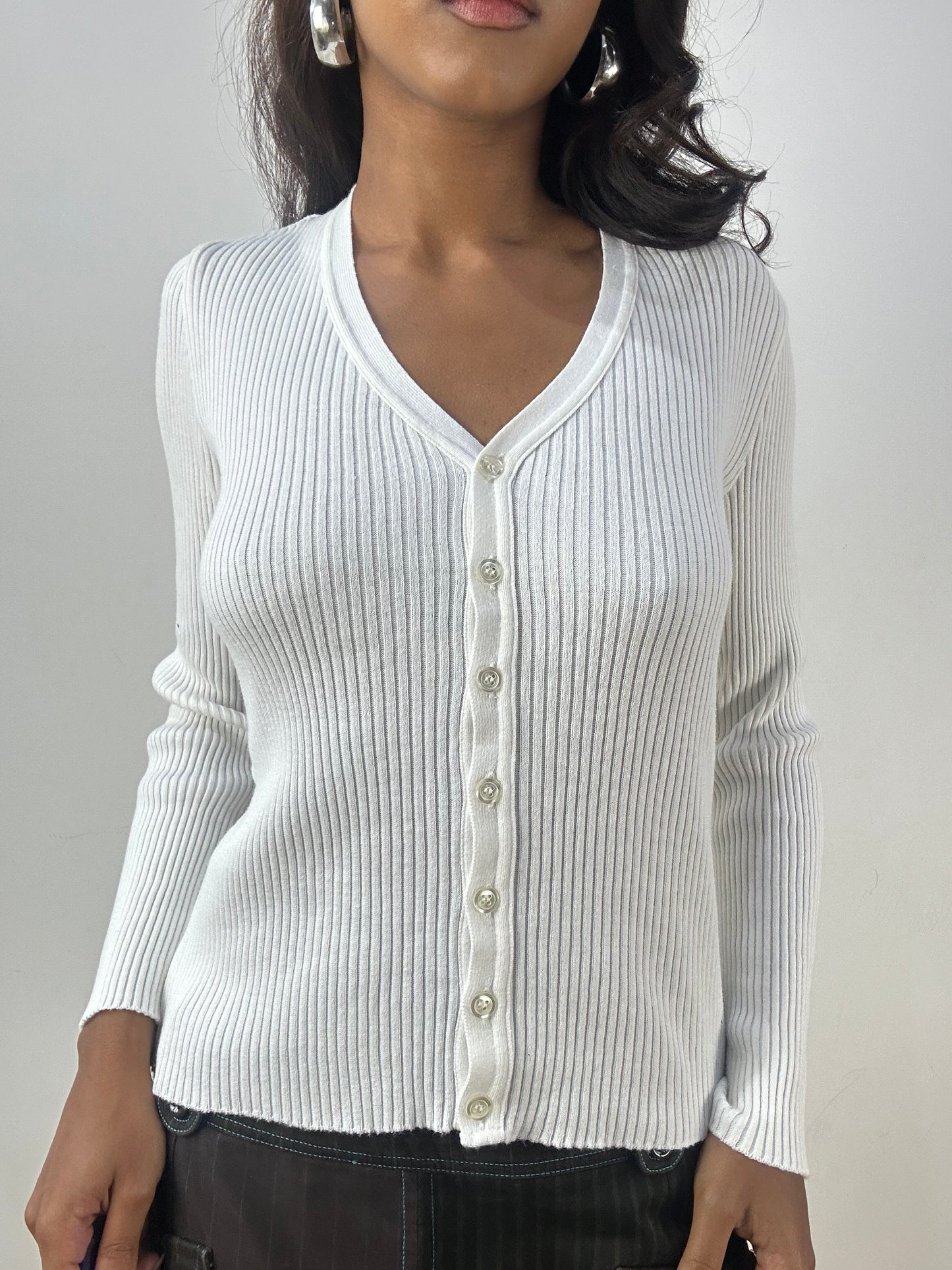 BEST PICKS | small white kookai ribbed cardigan